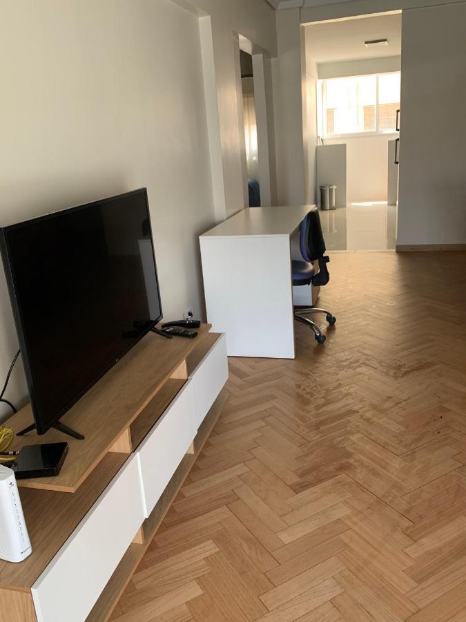 Appartamento 3 Amplios Ambientes Excelente Ubicacion-Avenida Corrientes Almagro- Cerca De Todo Buenos Aires Esterno foto